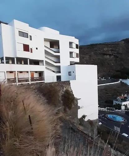 Sea Loft With A Huge Bed Apartament