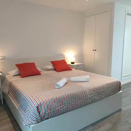 Sea Loft With A Huge Bed Apartamento Icod De Los Vinos